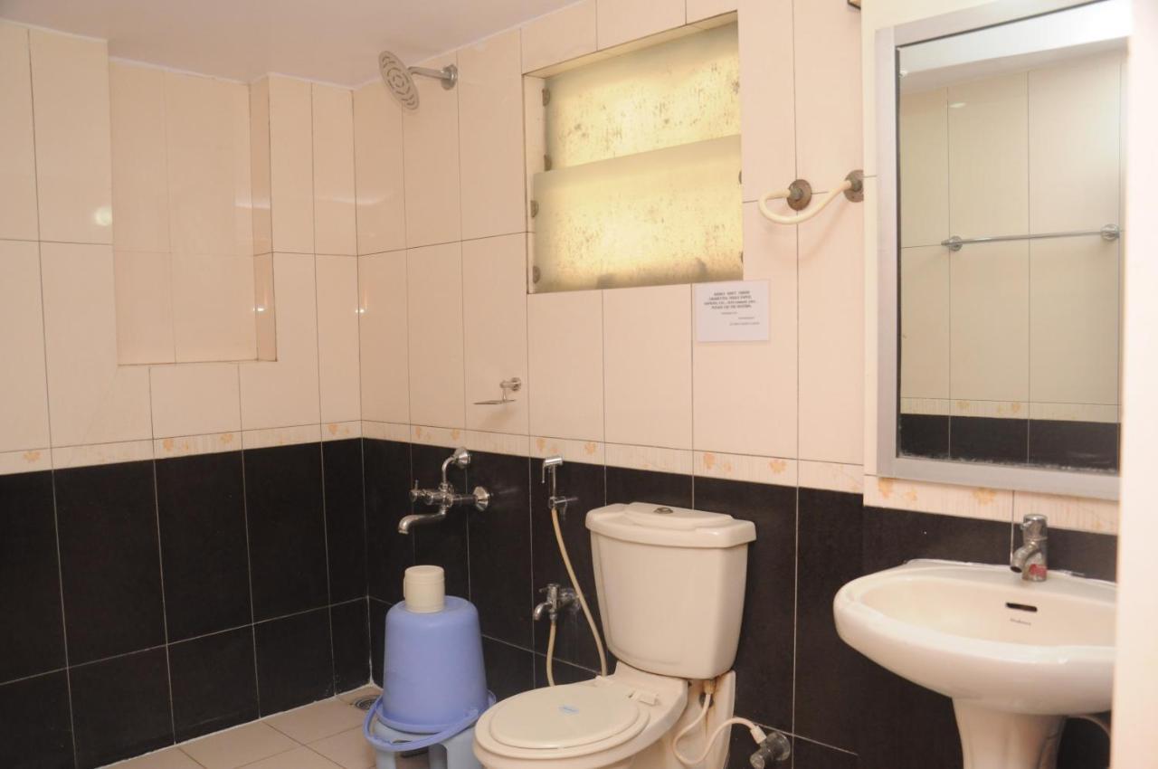 Suvarna Regency Hassan Εξωτερικό φωτογραφία